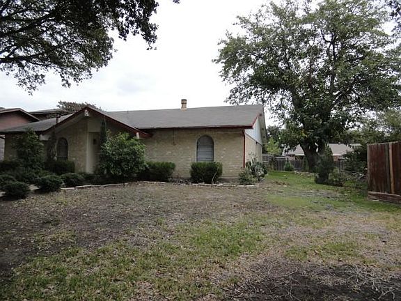 2nd image of 1420 Big Bend Dr
