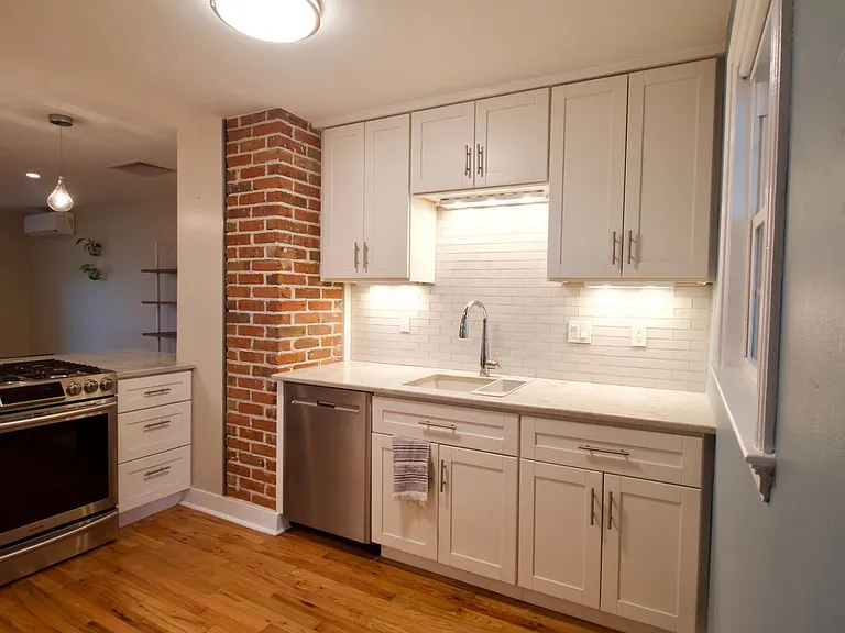 4460 Eliot St — Photo 6