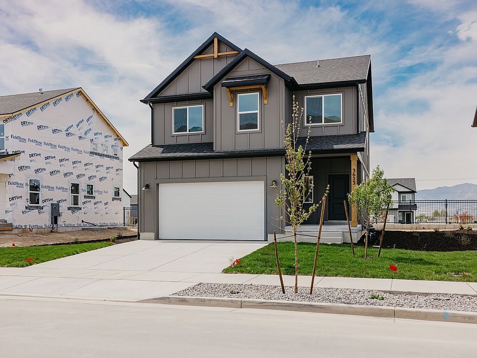 1st image of 3623 N Eagle Dr #311