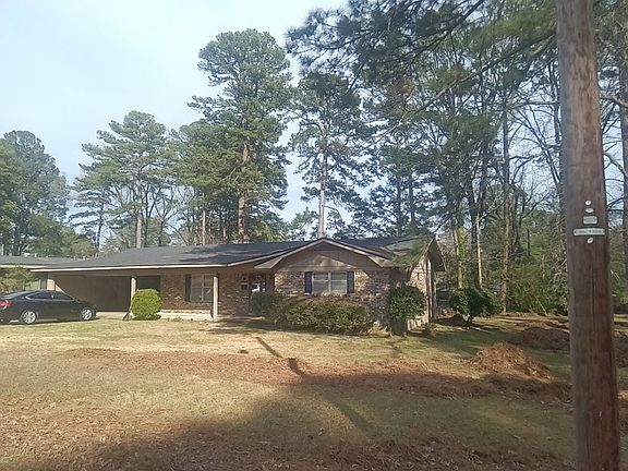 2nd image of 545 Berg Ave