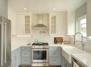 488 Junipero Ave, Pacific Grove, CA 93950