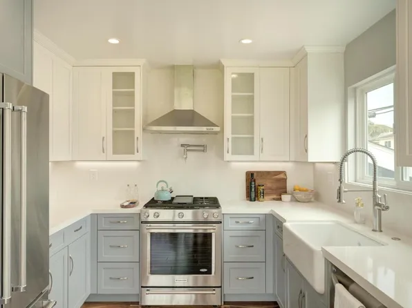 488 Junipero Ave, Pacific Grove, CA 93950