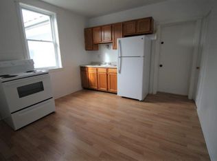29 W Main St APT 7, Strasburg, PA 17579
