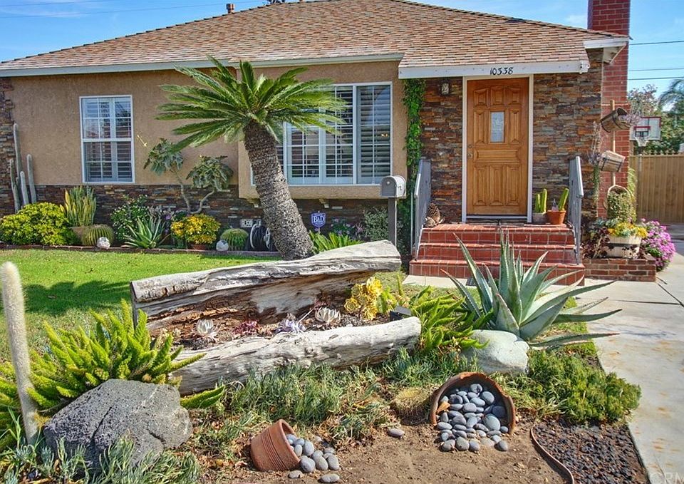1st image of 10338 Karmont Ave