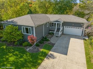 1270 Winaki Trl, Algonquin, IL 60102