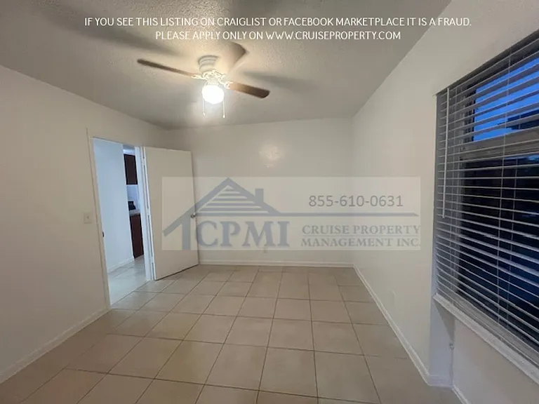 1755 Forest Hill Blvd West Palm Beach, FL 33406 — Photo 18