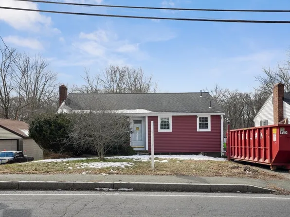 39 Thatcher St, Brockton, MA 02302