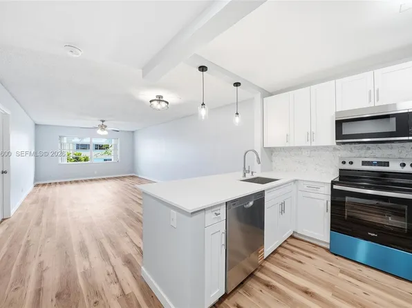 860 SE 6th Ave APT 311, Deerfield Beach, FL 33441