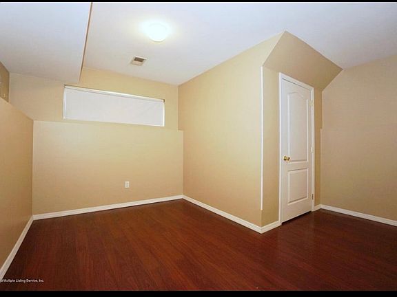 4th image of 42 Borman Ave #1