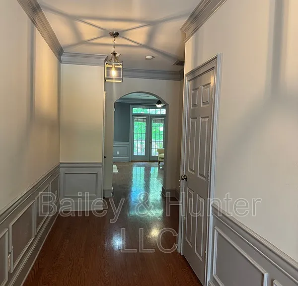 3365 Regent Pl SW — Photo 5