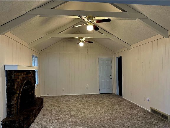 3rd image of 12529 Craig Ave