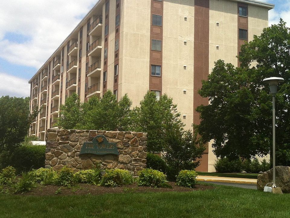 1st image of 27411 Valley Run Dr