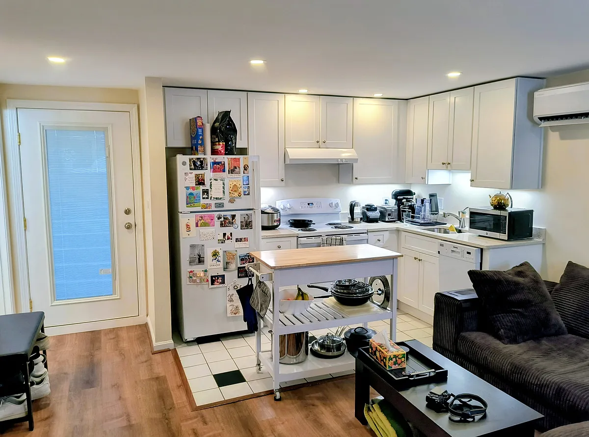 Building Photo - 15 Lopez St #1