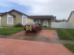 12558 SW 211th Ter, Miami, FL 33177