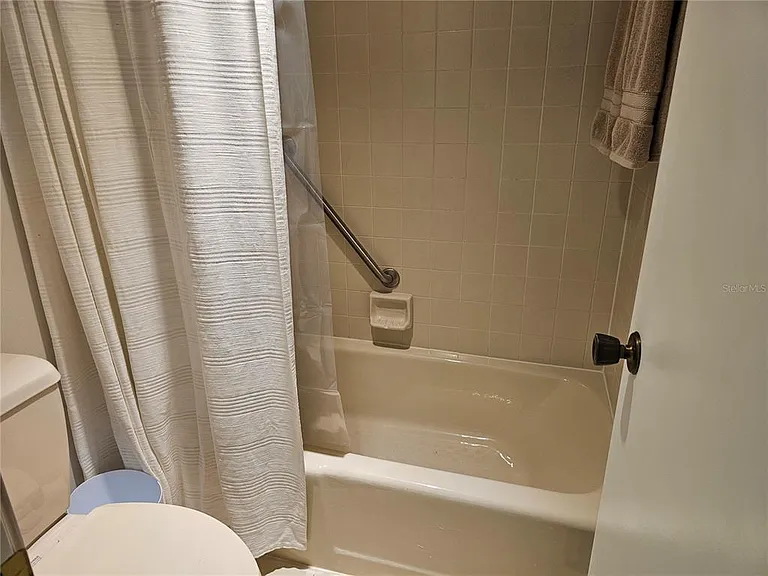 4408 La Jolla Dr #19-A — Photo 31