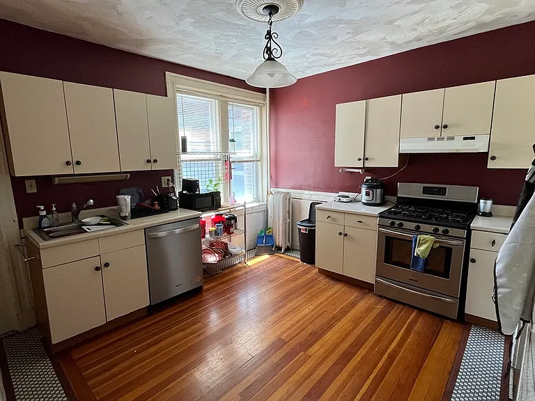 317 Saint Paul St #1 — Photo 5