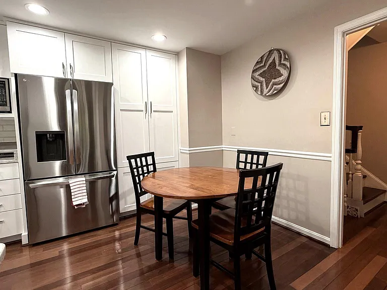 2020 Hopewood Dr — Photo 6