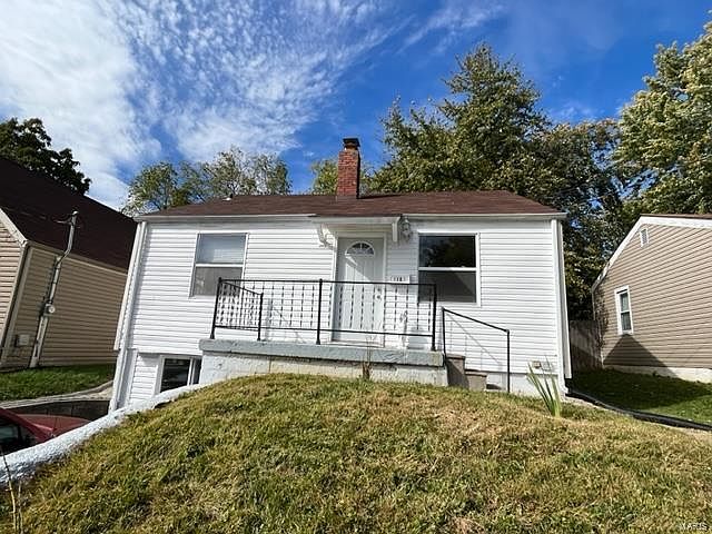 3301 Rex Ave, Saint Louis, MO 63114 | Zillow