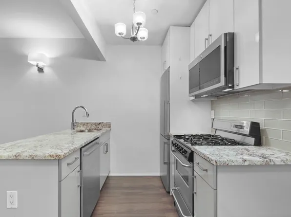 266 3rd Avenue image 1 of 10