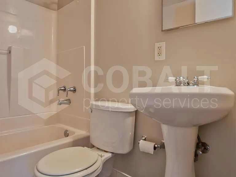 493 N Highland Ave NE #30 — Photo 15