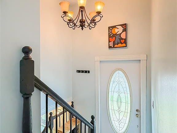 5th image of 36 Atlantic Street