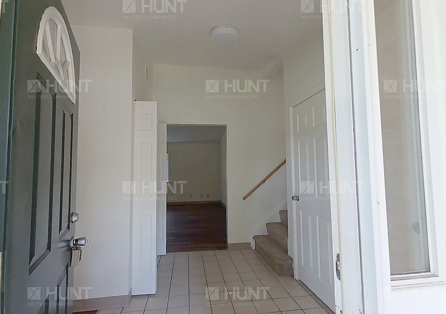 3 bed, 1336 sqft, $2,350 — Photo 3