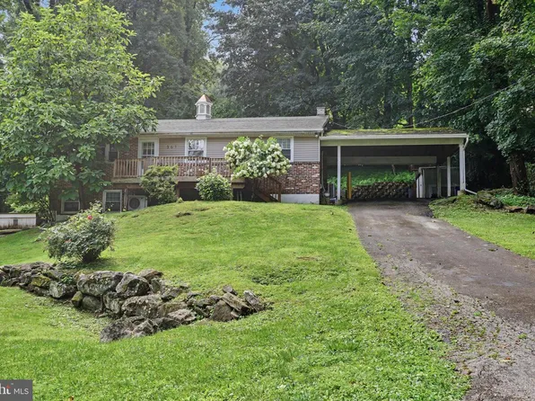 361 Spring Garden St, Conshohocken, PA 19428