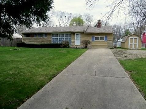 2nd image of 10958 N Park Ave