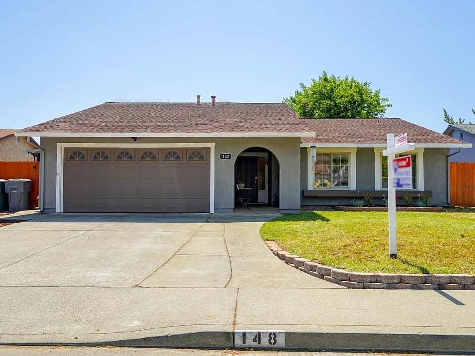 1st image of 148 Sandalwood Dr