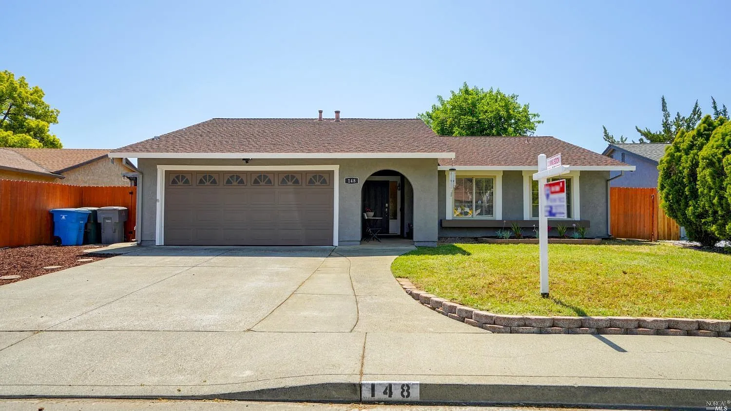 148 Sandalwood Dr photo 1