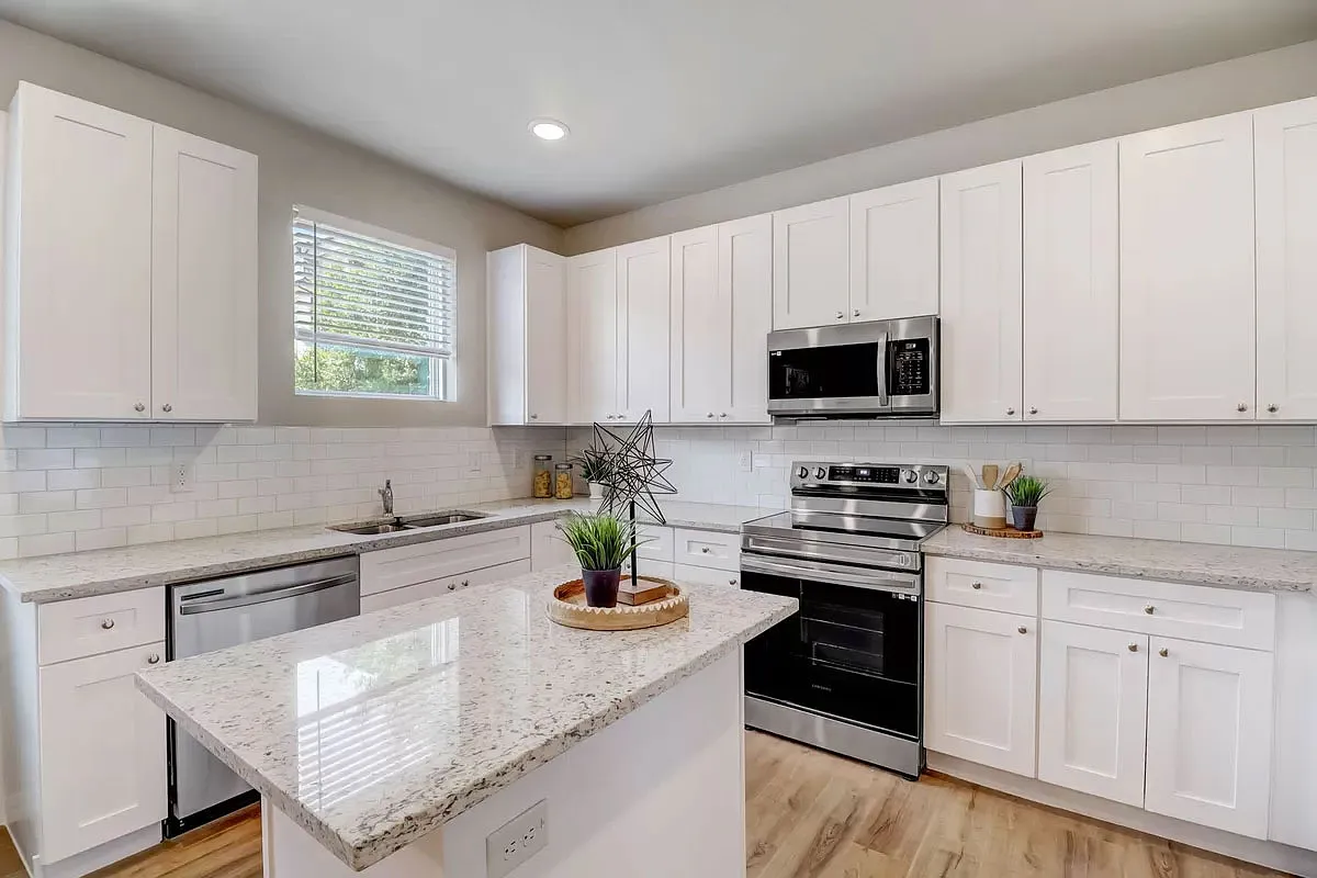 Magnolia Townhomes — Photo 1
