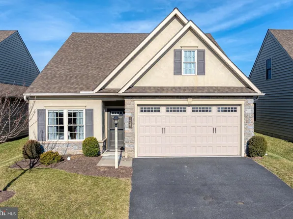 1247 Cantebury Dr, Mount Joy, PA 17552