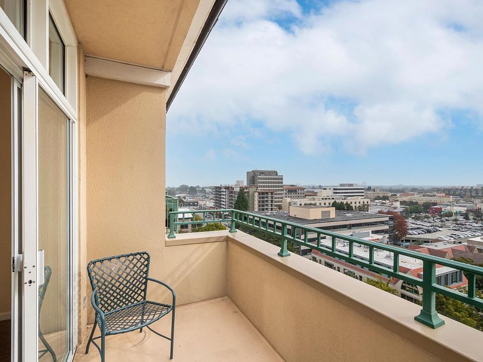 1st image of 1 Baldwin Ave APT 1006