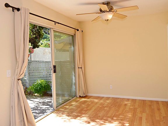 4th image of 4224 Vista Panorama Way Unit 270