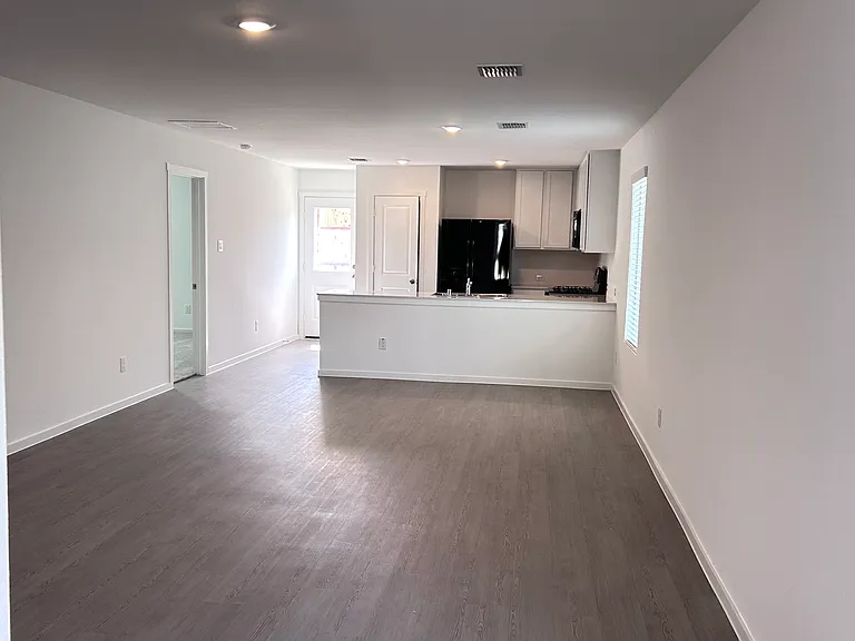 3037 Tokara St — Photo 11