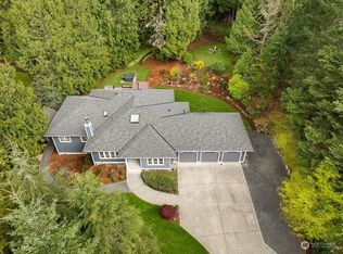14608 255th Ln SE, Issaquah, WA 98027