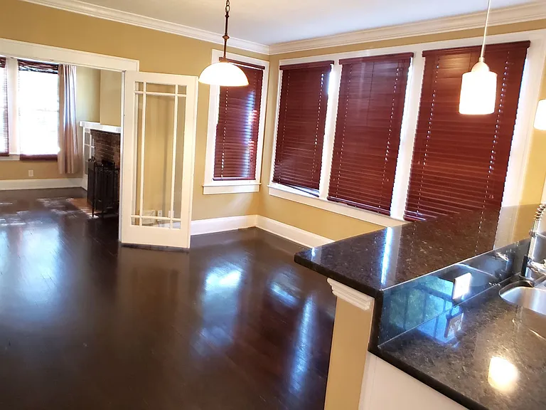 306 S Melville Ave — Photo 19
