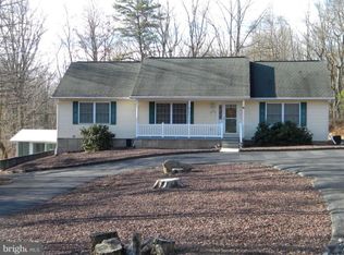 50 Innsbruck Dr, Lehighton, PA 18235