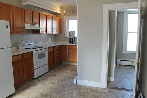 20 Bellevue St Photo 1