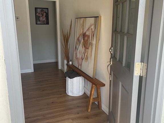 4th image of 5516 Farna Ave