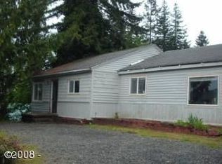 631 SE Elder St, Toledo, OR