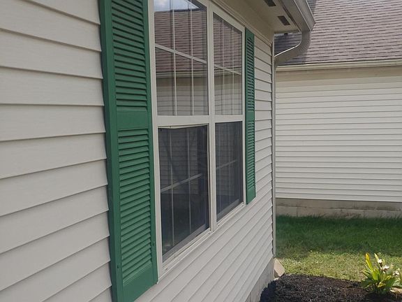 3rd image of 3166 Berkley Pointe Dr