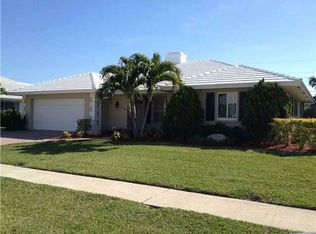 1377 Walnut Ter, Boca Raton, FL 33486