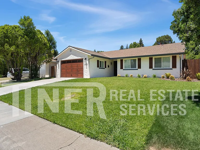 2815 Erin Dr — Photo 5