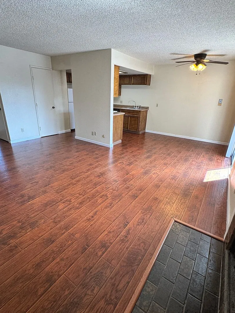 1 Bed/1 Bath in Gated Community Condo — Photo 4