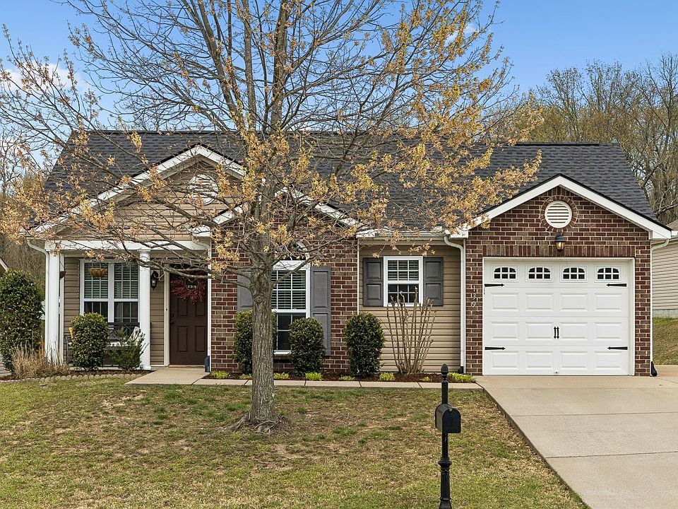 1st image of 139 Granda Flora Dr