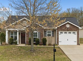 139 Granda Flora Dr, White House, TN 37188