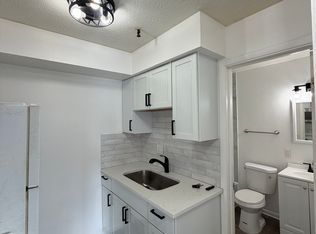 13395 Madison Ave APT 204, Lakewood, OH