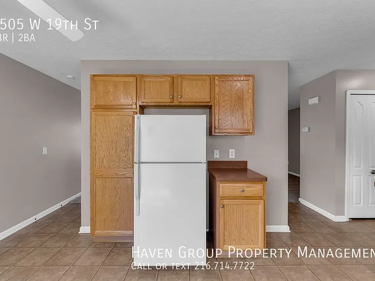 1505 W 19th St — Photo 8