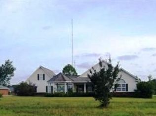 3049 Whitley Ln, Pace, FL 32571